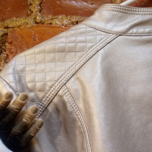 Keneth Cole Jacket - Picture 4 of 9